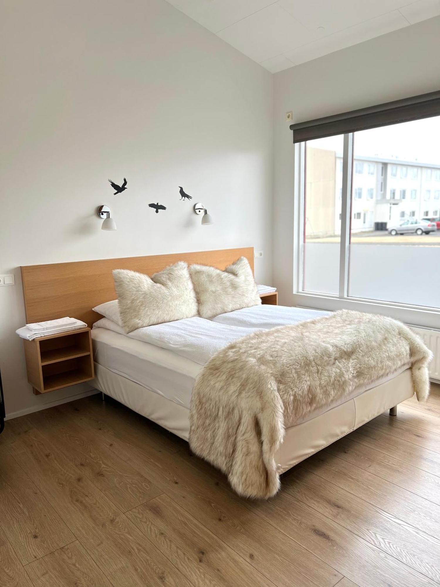 Lonith Apartments Хофн Экстерьер фото