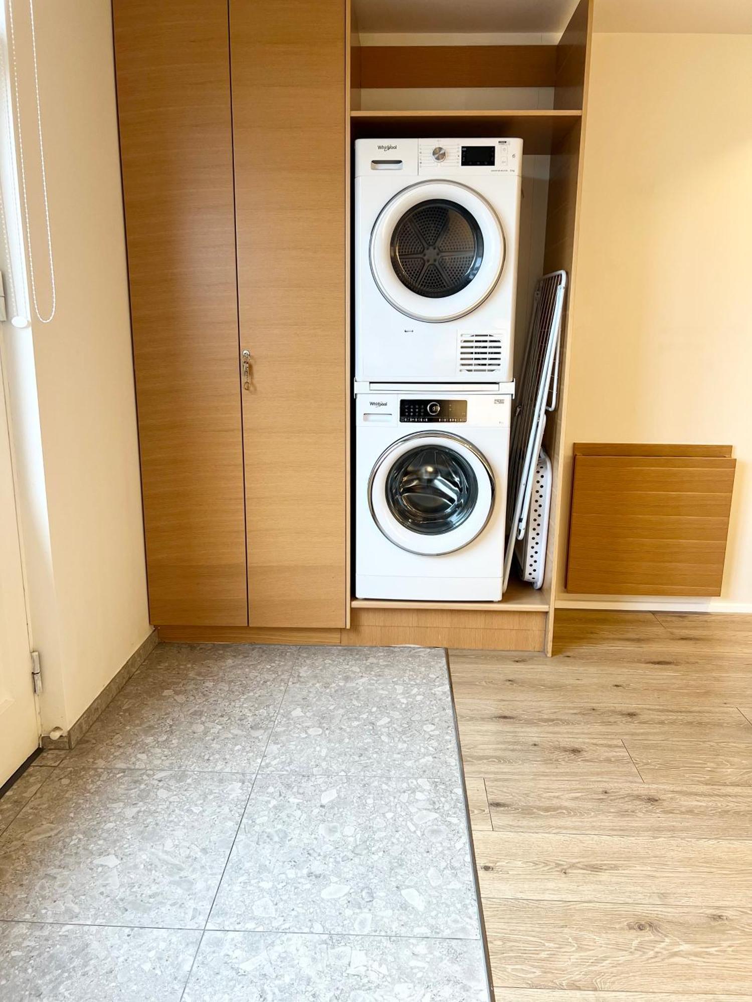 Lonith Apartments Хофн Экстерьер фото